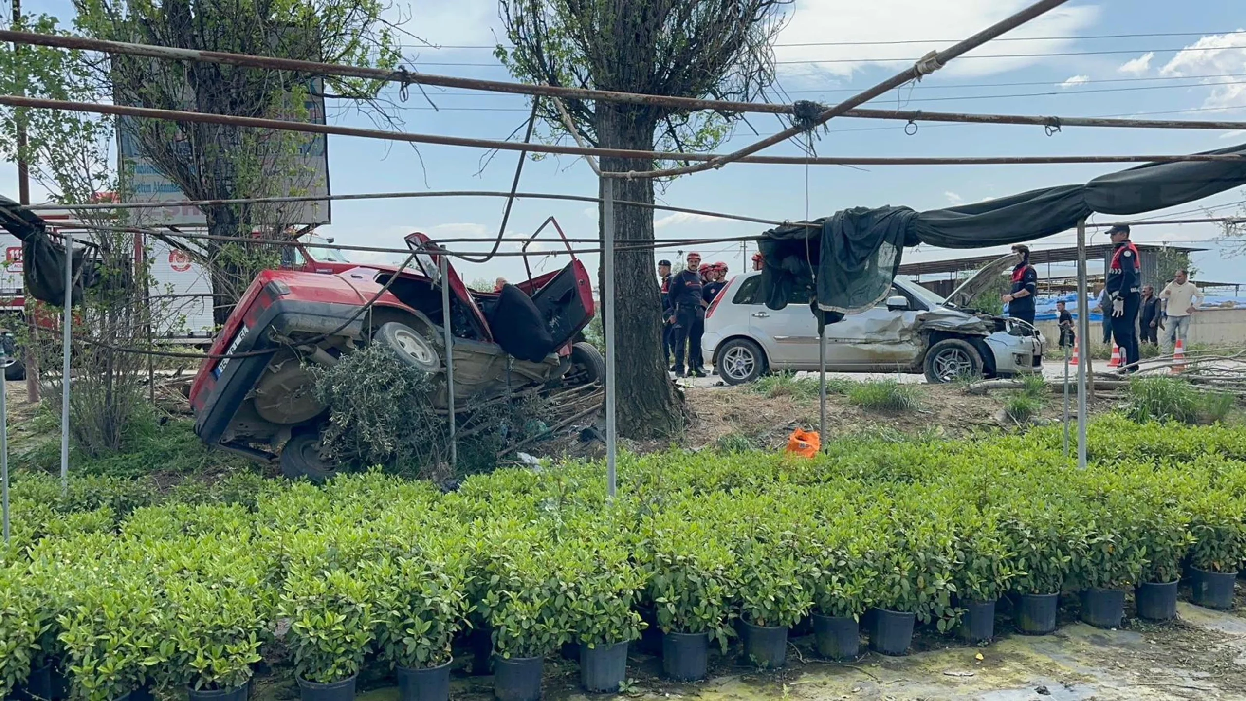 Ödemiş'te can pazarı: Çarptı, kaçtı, ölüm saçtı!