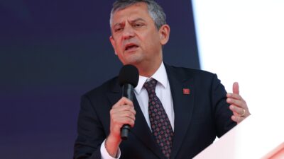 Urla'da 24 projenin açılış ve temel atma törenine katılan CHP