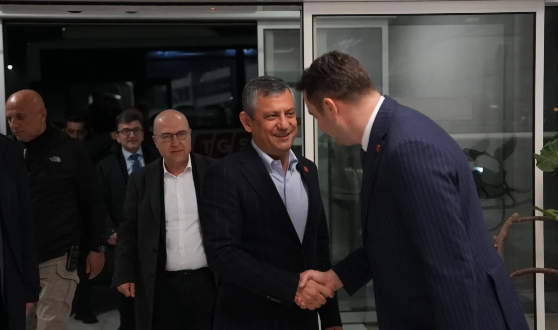 Özel, Büyükşehir, Urla, Çeşme ve Konak belediyelerinin projeleri için kurdele