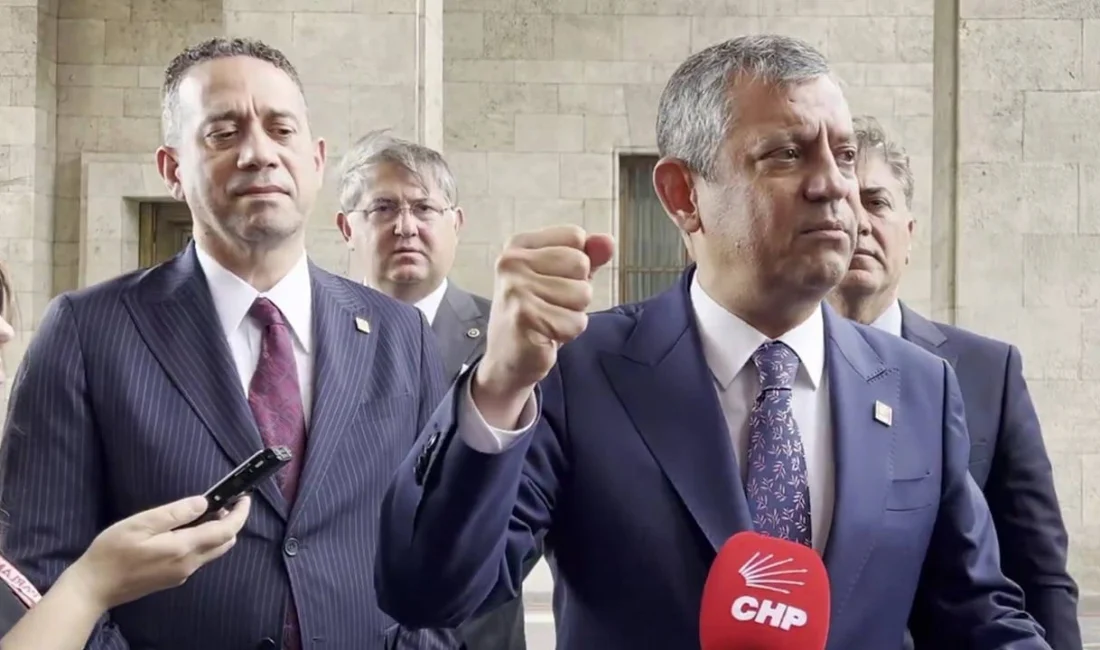 CHP Genel Başkanı Özgür Özel, TBMM Başkanı Numan Kurtulmuş ile