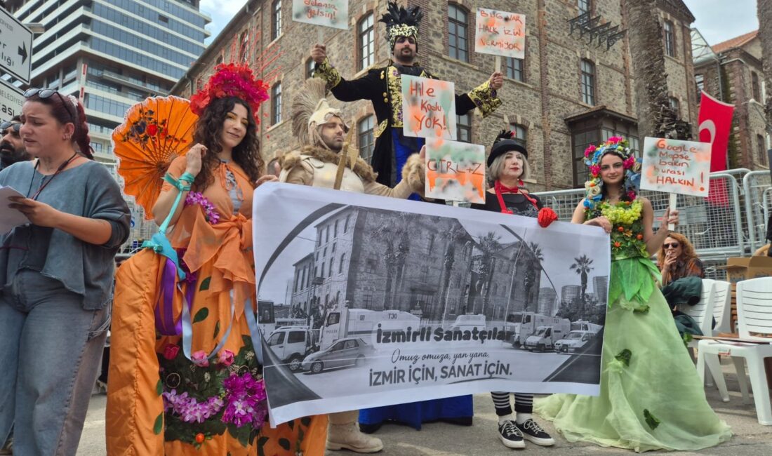 Kadınların ve gençlerin fırsat kapısı olan Meslek Fabrikası için sanatçılar