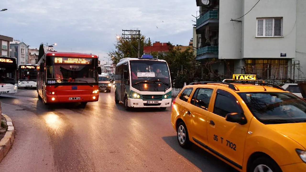 İzmir Büyükşehir Belediye (İzBB) Meclisi’nin Nisan ayı üçüncü birleşiminde, artan
