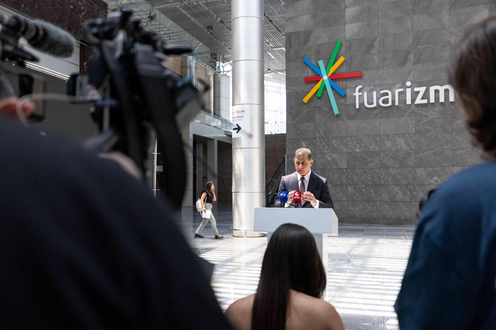 Başkan Tugay'dan 'Buca Metrosu' ve 'Yamanlar' resti: "Öyle ya da böyle bitireceğiz!"