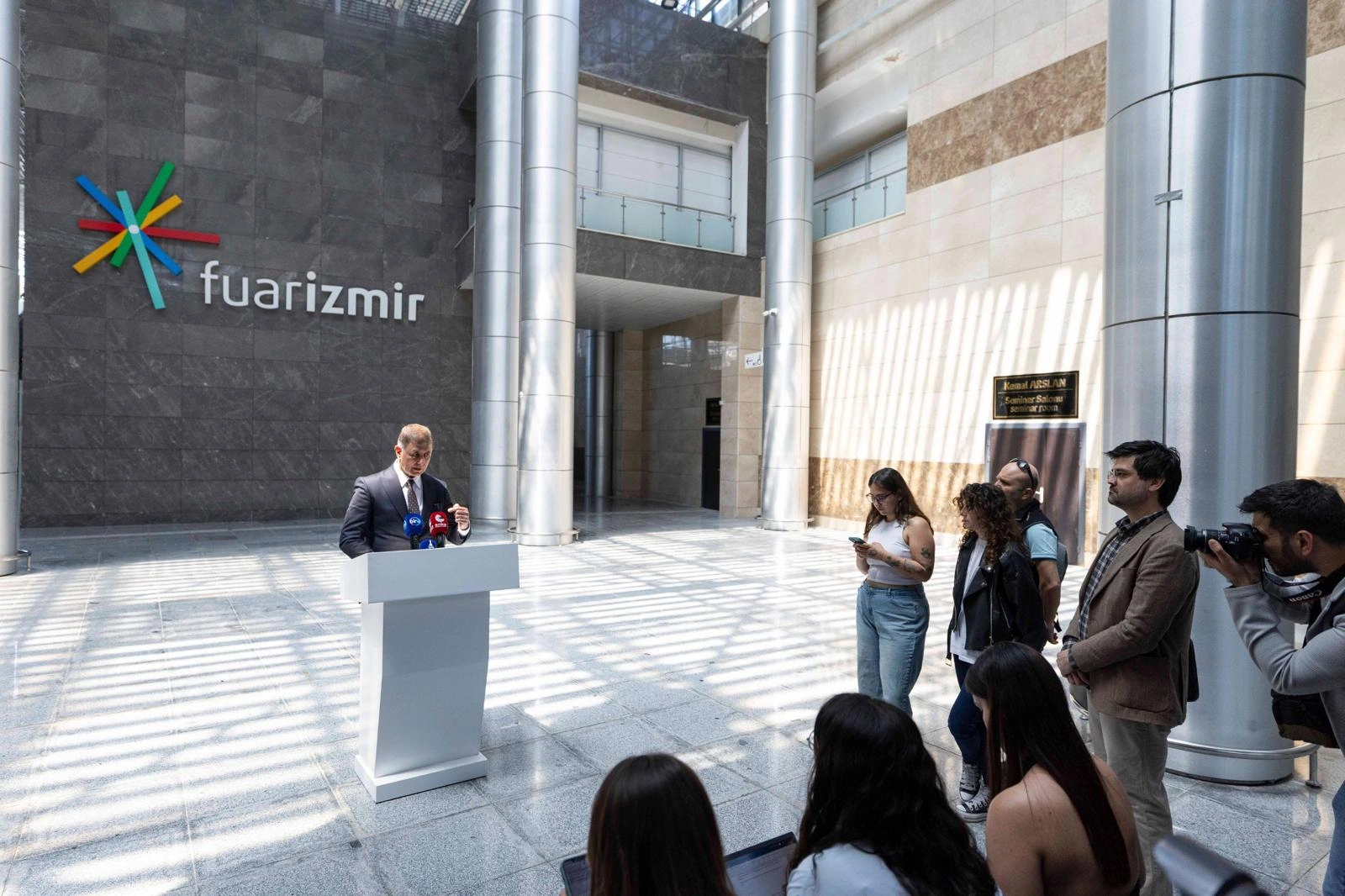 Başkan Tugay'dan 'Buca Metrosu' ve 'Yamanlar' resti: "Öyle ya da böyle bitireceğiz!"