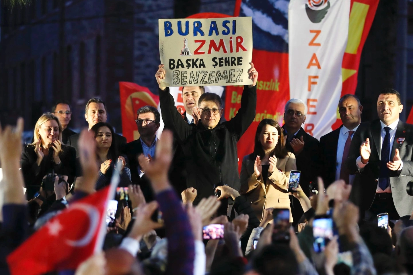 Tugay'dan 'İzmir size inanmıyor' açıklamasına: 'İzmirliler bu gerçeği neden anlamasın?'