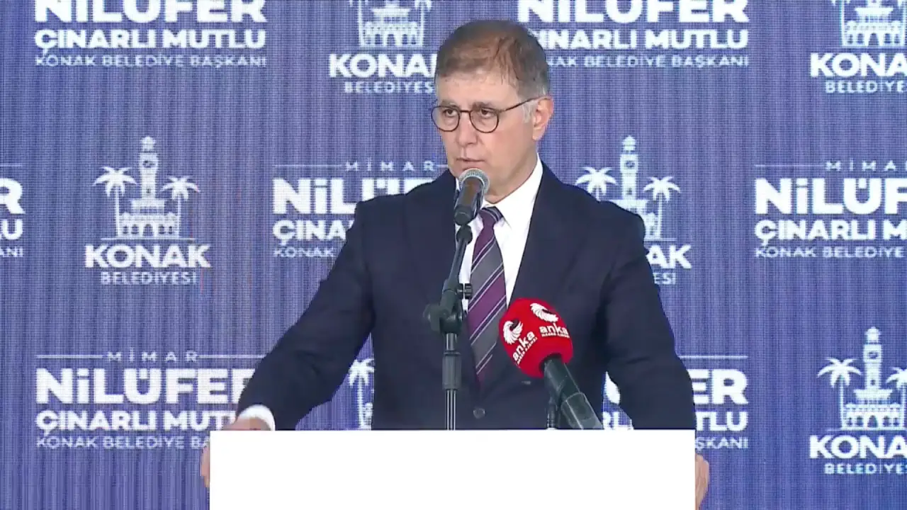 Özgür Özel İzmir’de talimatı verdi: “Tam yetki il başkanımızdadır"