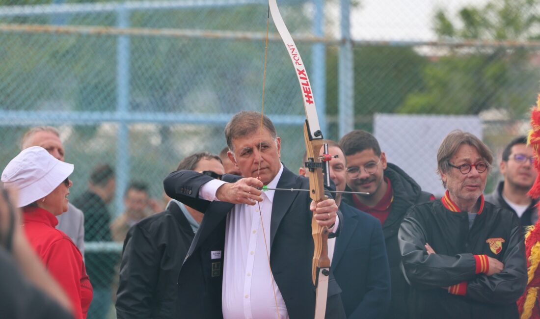İzmir Büyükşehir Belediye Başkanı Dr. Cemil Tugay, İnciraltı’nda düzenlenen 23