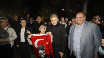 İzmir Büyükşehir Belediye Başkanı Dr. Cemil Tugay, Vakıflar Genel Müdürlüğü'nün