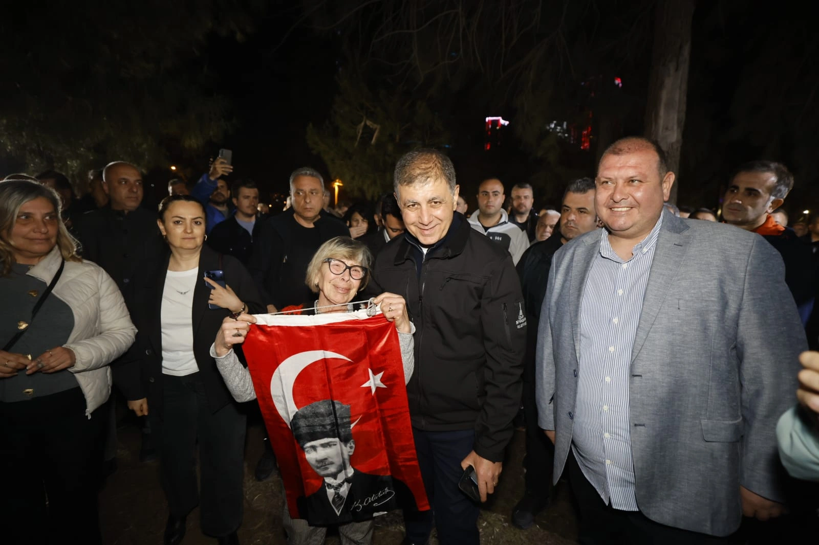 “Yarın herkesi 18.00'deki mitinge davet ediyorum”