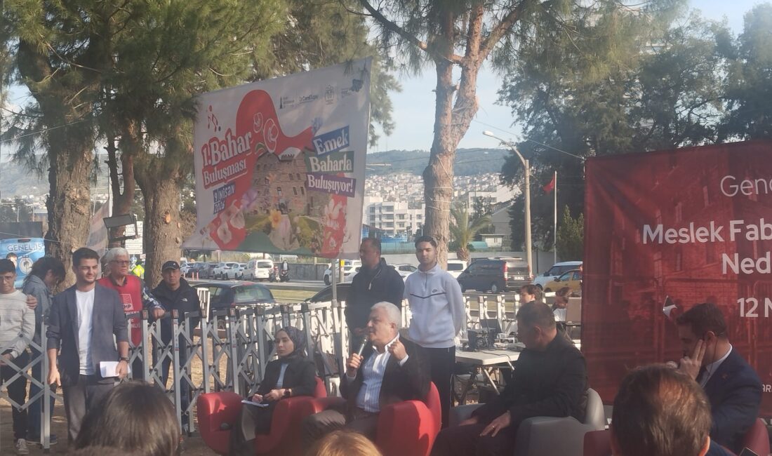 İzmir'de Vakıflar Genel Müdürlüğü'ne devredilmek istenen Meslek Fabrikası için başlatılan