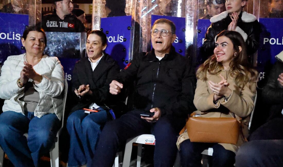 İzmir Büyükşehir Belediye Başkanı Dr. Cemil Tugay’ın tarihi Meslek Fabrikası