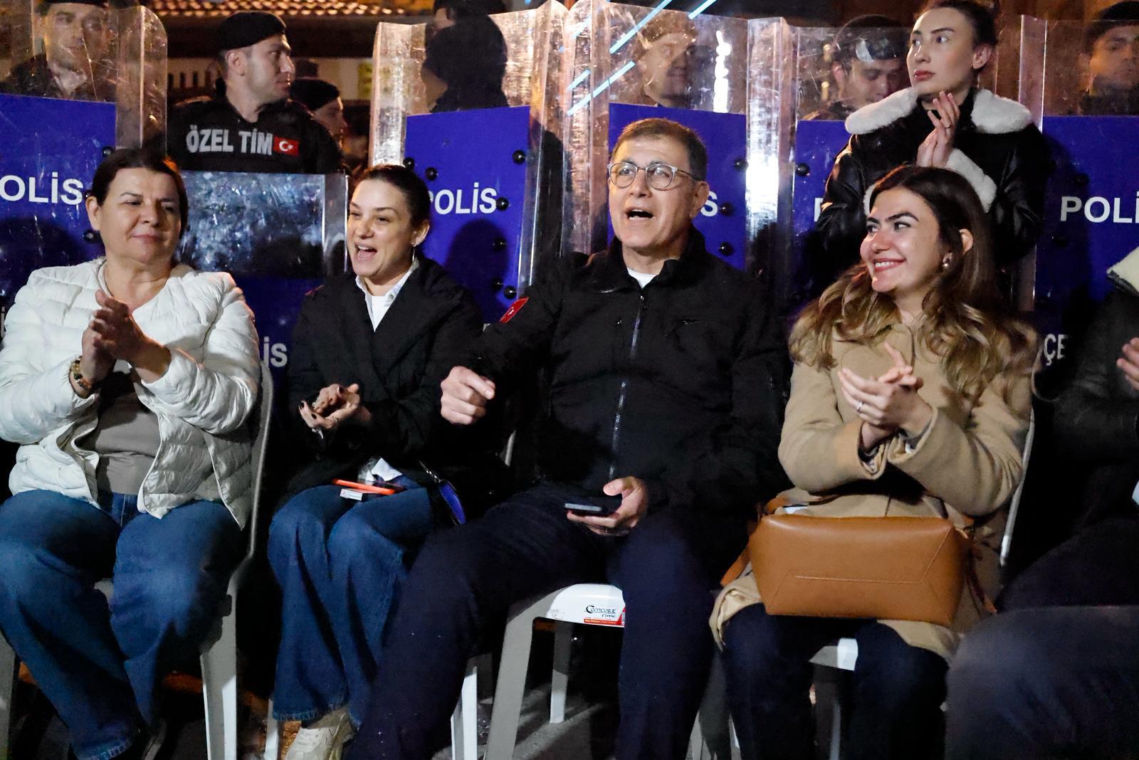 İzmir Büyükşehir Belediye Başkanı Dr. Cemil Tugay’ın tarihi Meslek Fabrikası