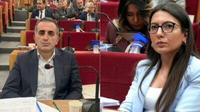 İzmir Büyükşehir Belediye Meclisi’nde merakla beklenen "değişim" düğmesine basıldı. 

CHP