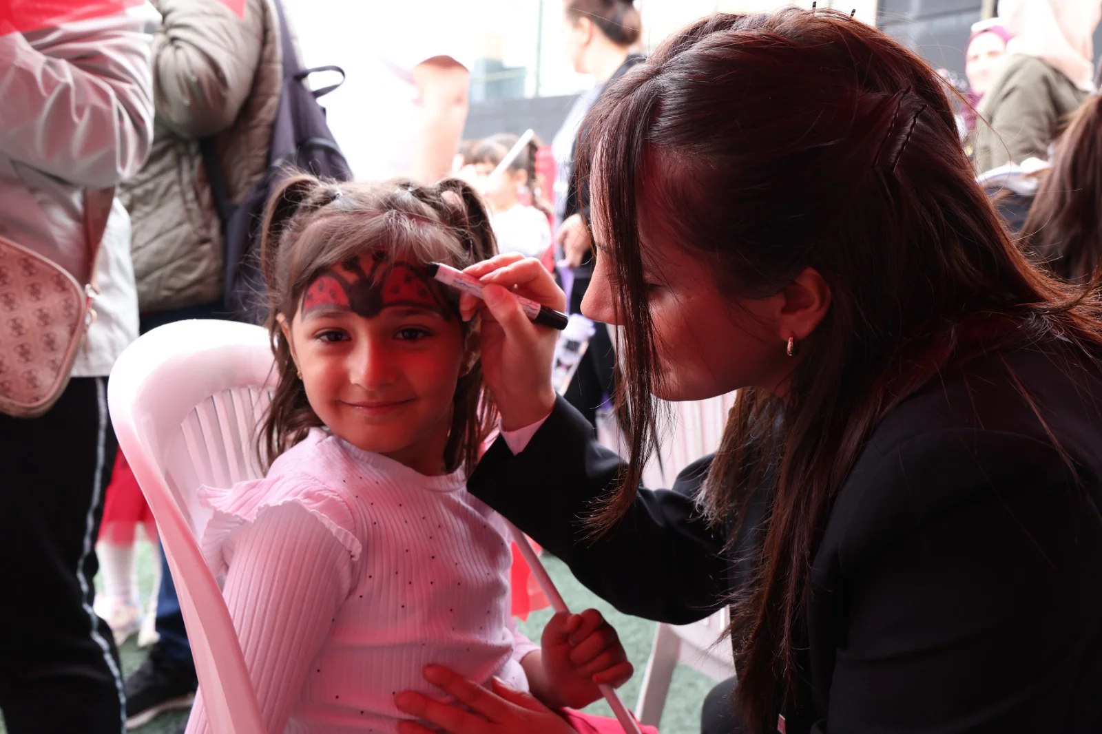 Çiğli’de 23 Nisan coşkusu