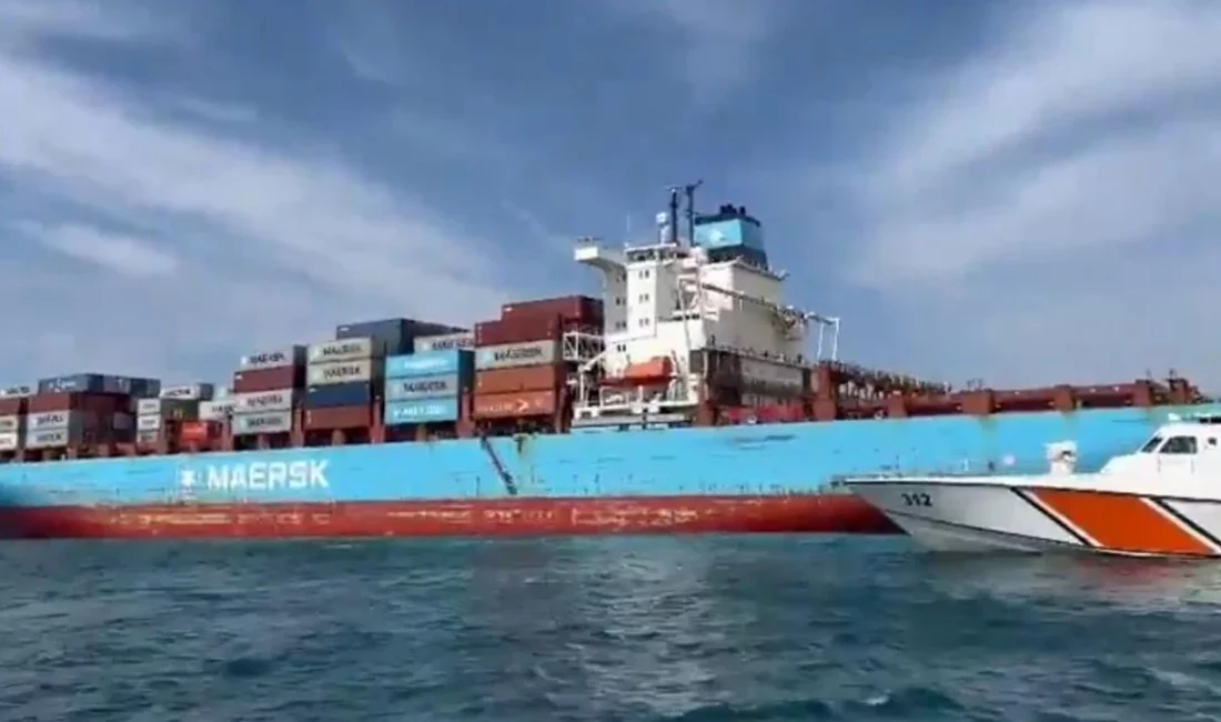 İstanbul Ambarlı Limanı'na çekilen Panama bandıralı bir gemide yapılan ortak