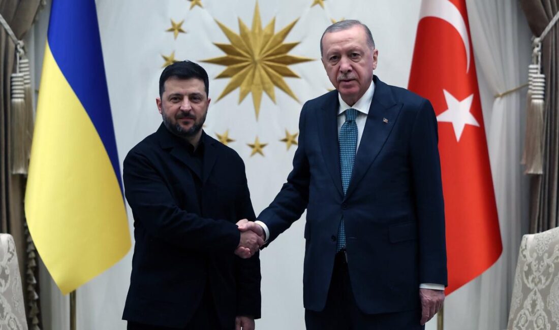Ukrayna Devlet Başkanı Volodimir Zelenski, resmi temaslarda bulunmak üzere bugün