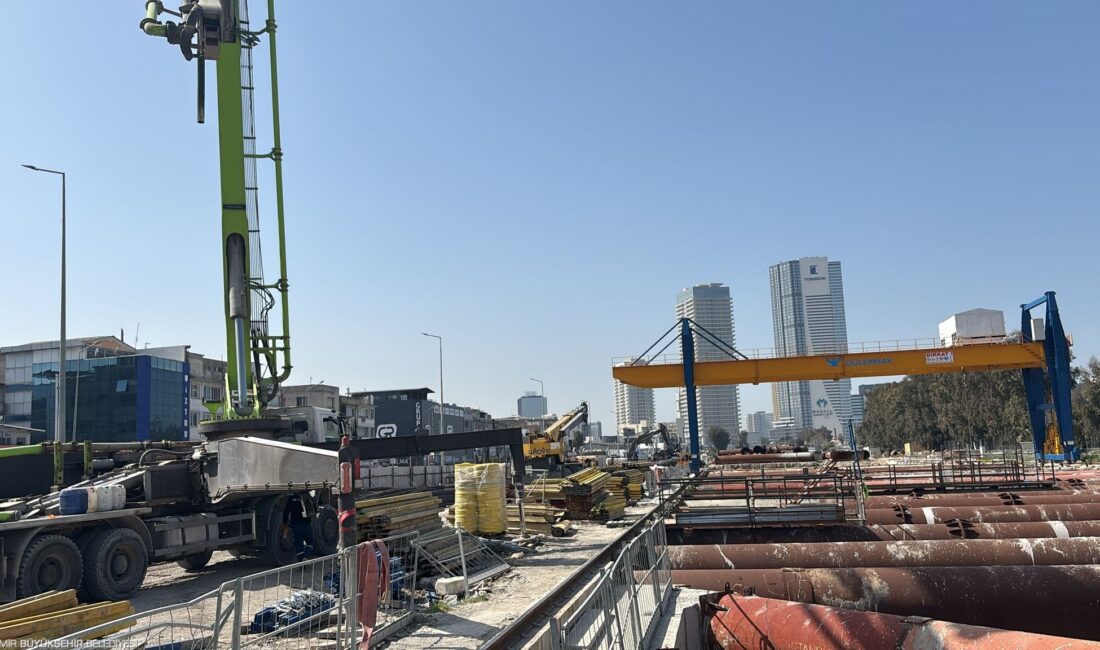 İzmir Büyükşehir Belediyesi, Halkapınar Yeraltı Araç Depolama Tesisi projesinin durduğu