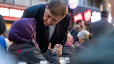 İzmir Büyükşehir Belediyesi kesenin ağzını açtı! 

Emekliye kira ve fatura