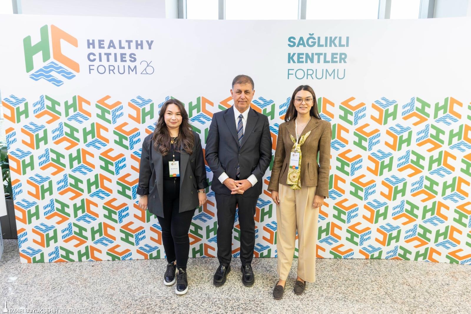 İstanbul'da İzmir öncülüğünde 'sağlıklı kentler' zirvesi: Çoklu krizlere çözüm arandı