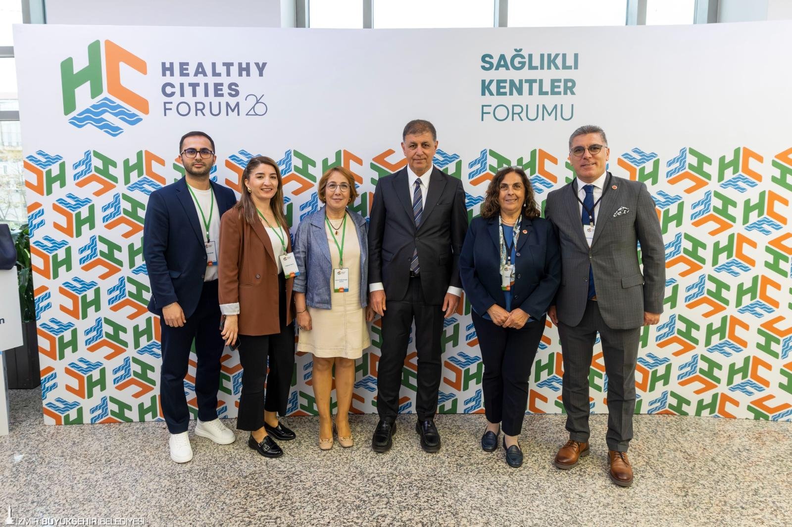 İstanbul'da İzmir öncülüğünde 'sağlıklı kentler' zirvesi: Çoklu krizlere çözüm arandı