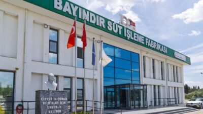 İzmir Büyükşehir Belediyesi çatısı altındaki 100’üncü Yıl Bayındır Süt İşleme