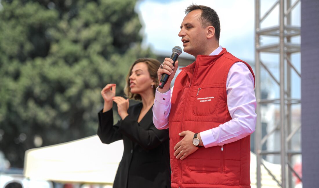 CHP Genel Başkanı Özgür Özel’in İzmir temaslarındaki ikinci durağı Bornova’da,