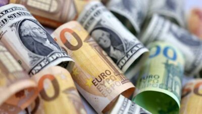 BIST 100 endeksi yüzde 1,64 kayıpla 13.662 puana geriledi. Teknoloji