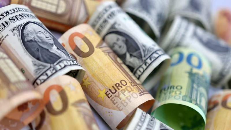 BIST 100 endeksi yüzde 1,64 kayıpla 13.662 puana geriledi. Teknoloji