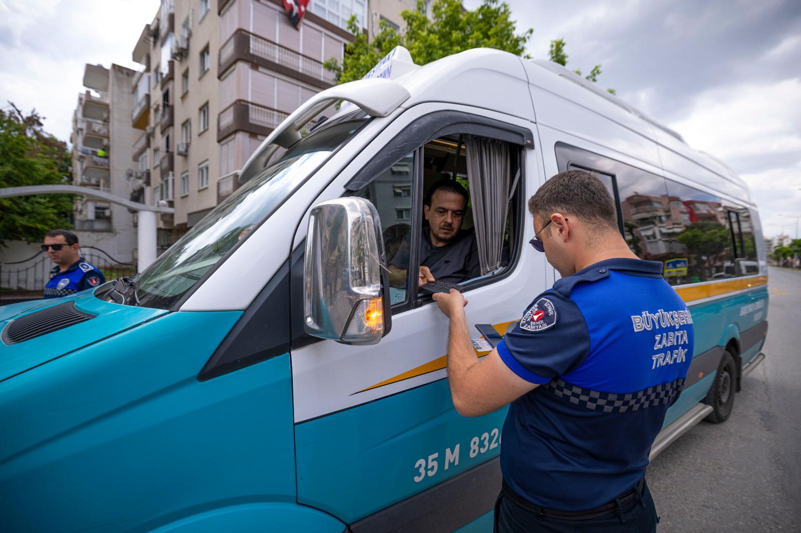 Kısa mesafe yolcu almayan, taksimetre açmayan ve kuralları ihlal eden
