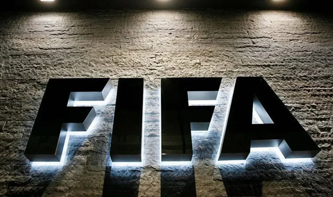 FIFA, mali mevzuat ihlalleri nedeniyle Süper Lig'den Gençlerbirliği ve Gaziantep