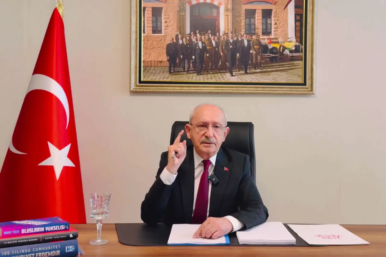 "Mutlak butlan" kararı sonrası gözler Kılıçdaroğlu cephesine çevrildi. Eski genel