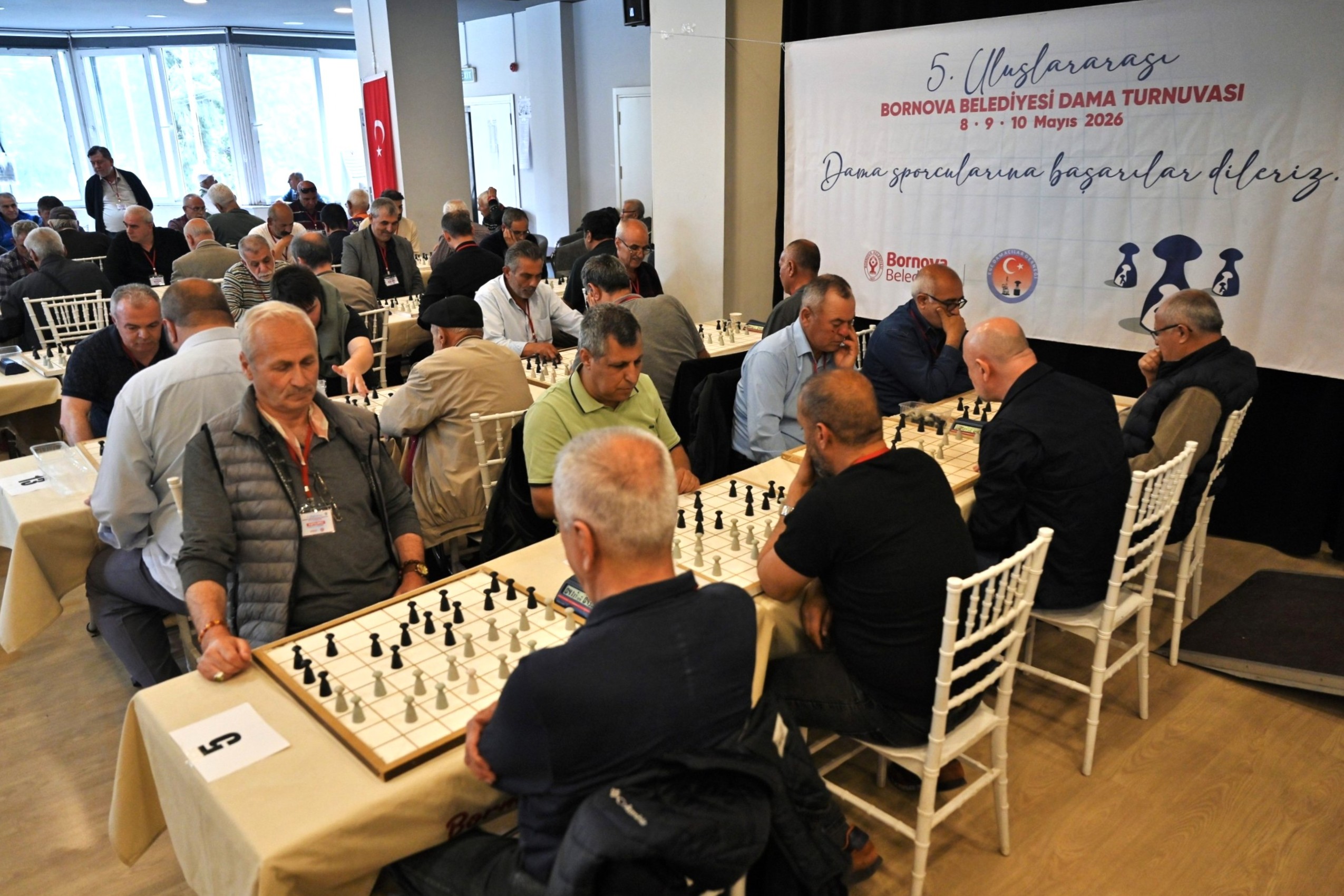 Türk Daması’nın kalbi Bornova’da attı: 120 sporcu şampiyonluk için yarıştı