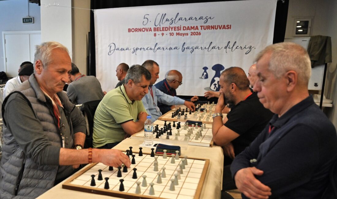 Uğur Mumcu Kültür ve Sanat Merkezi, geleneksel Türk damasının en