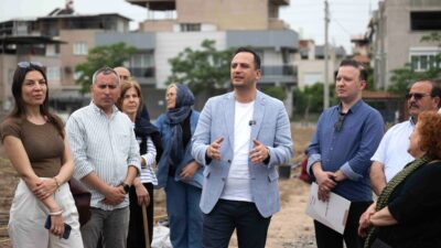 Bornova Belediyesi’nin ekolojik üretim ve kadın dayanışmasını buluşturan kent bostanları
