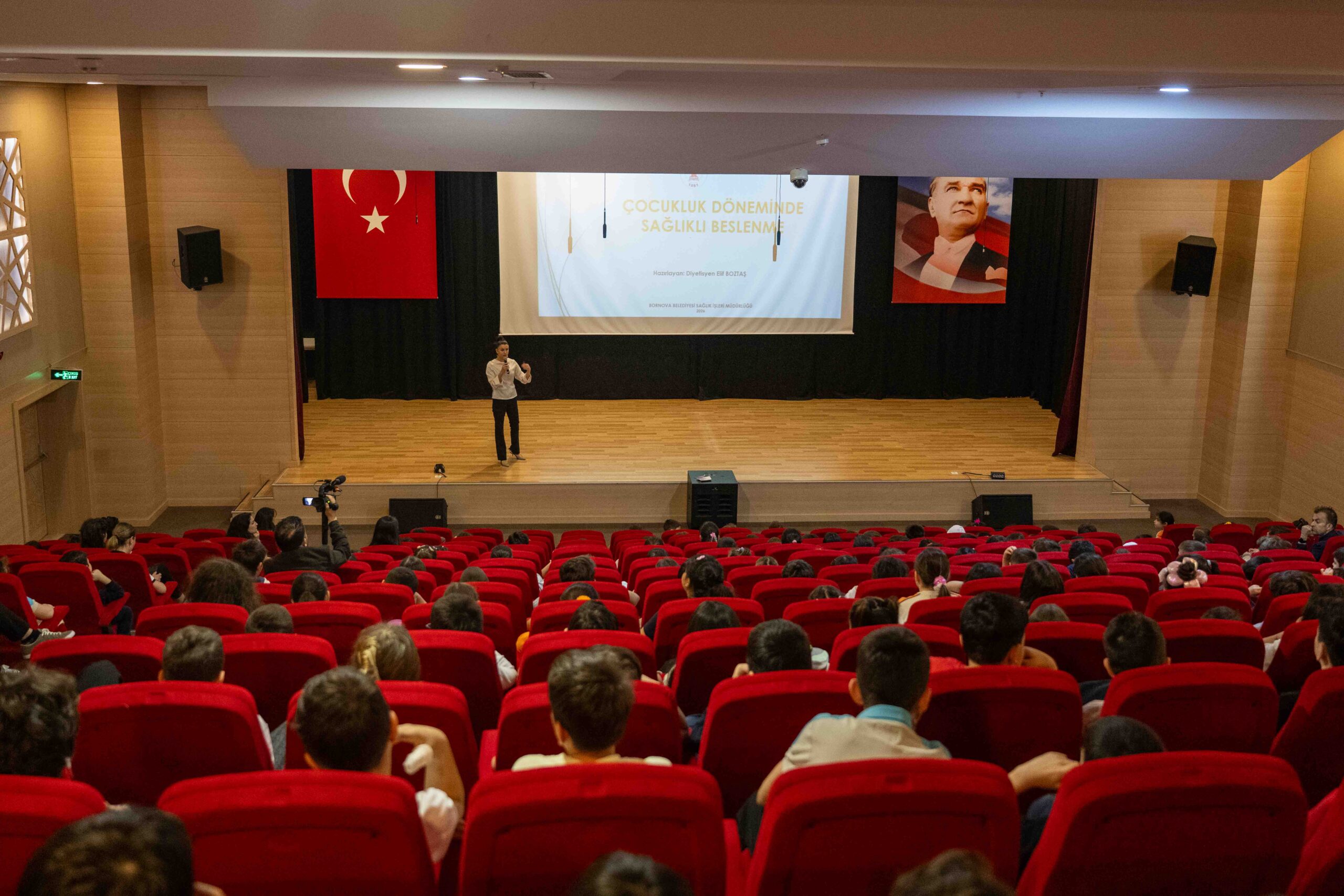 Bornova’da sağlık seferberliği büyüyor