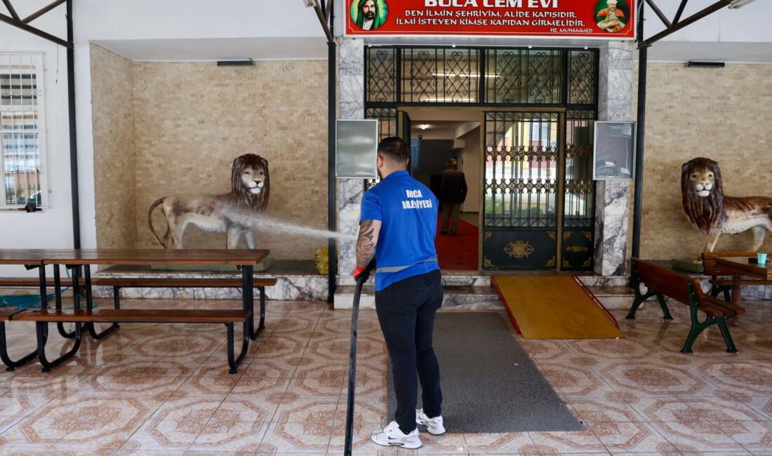 Buca'da ibadethaneler bayrama hazır; Başkan Duman, huzurlu bir bayram için