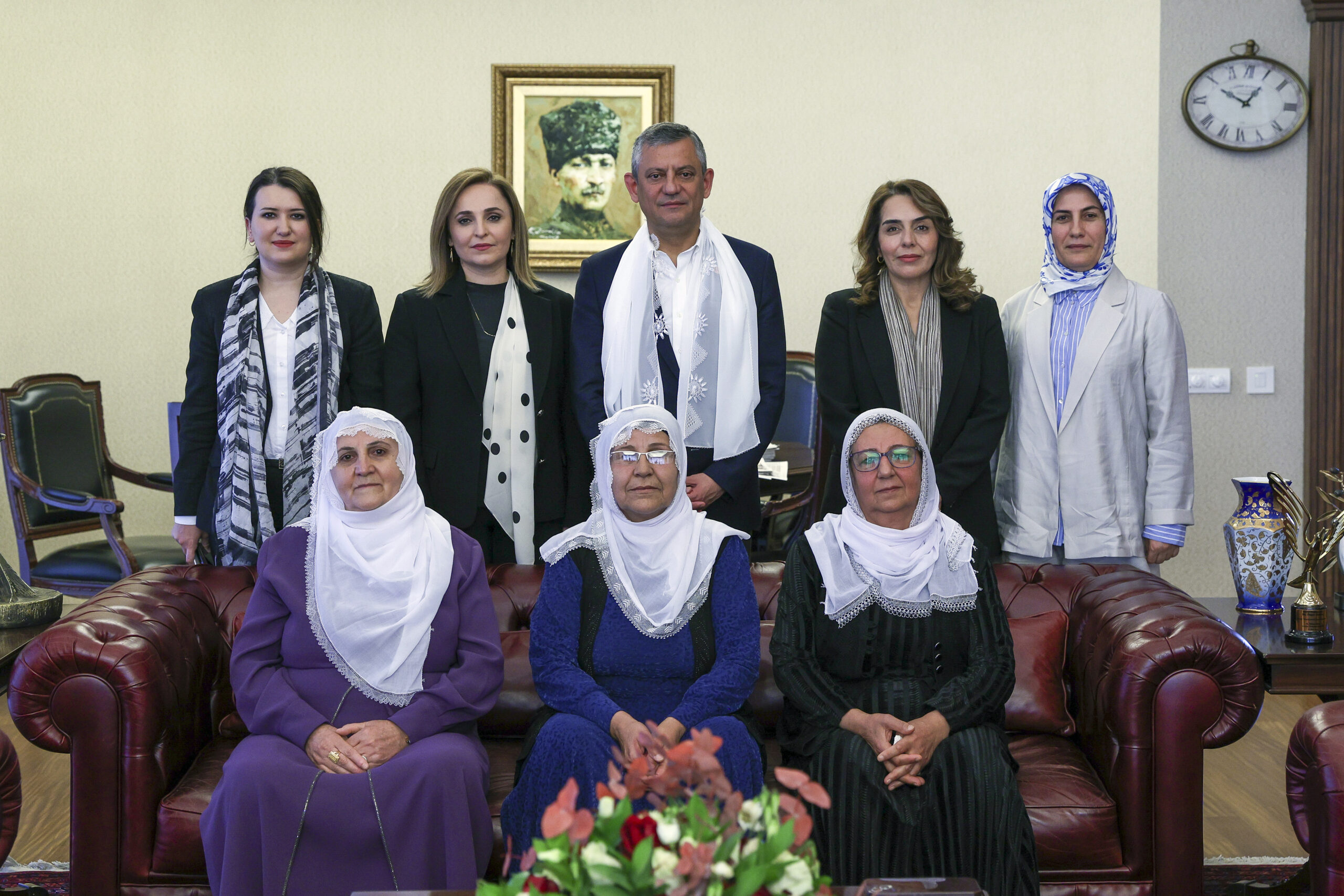 Cumhuriyet Halk Partisi (CHP) Genel Başkanı Özgür Özel, toplumsal barış