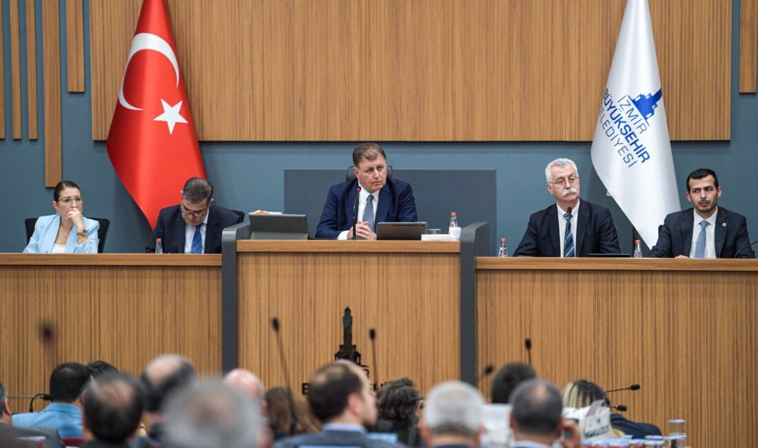 İzmir Büyükşehir Belediyesi İZSU Genel Kurulu, Başkan Cemil Tugay idaresinde