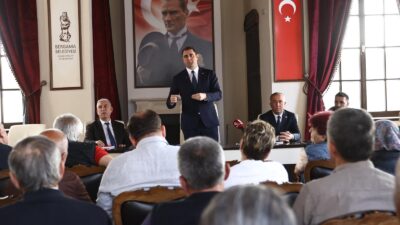CHP İzmir İl Başkanı Çağatay Güç, Bergama’da pazar yerinden seslendi:
