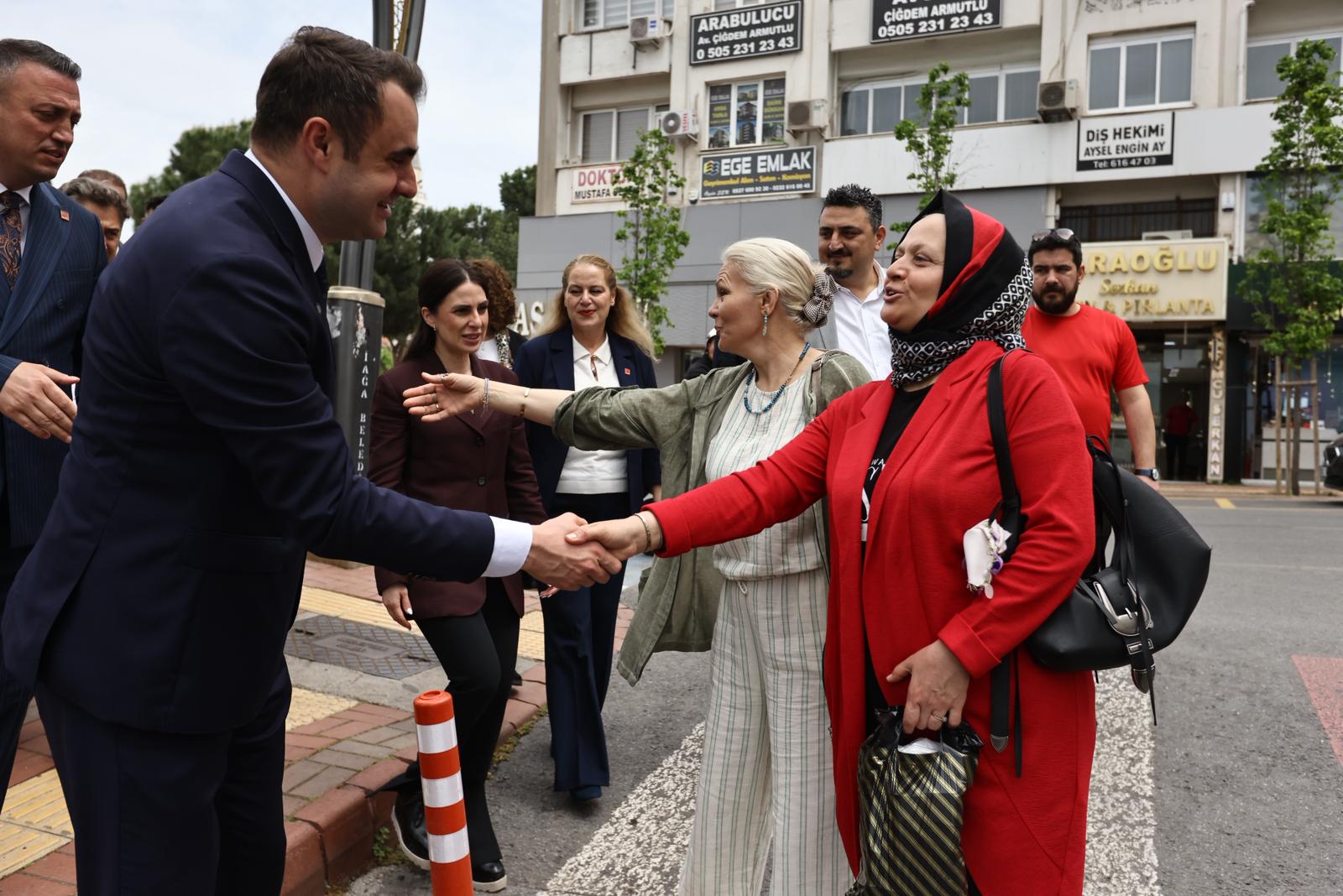 CHP İzmir İl Başkanı Çağatay Güç ve Muğla Milletvekili Gizem