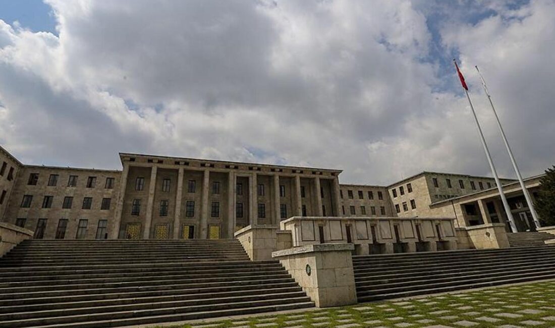 TBMM lokantasında stajyer öğrencilere yönelik cinsel istismar suçlamasıyla yargılanan sanıkların