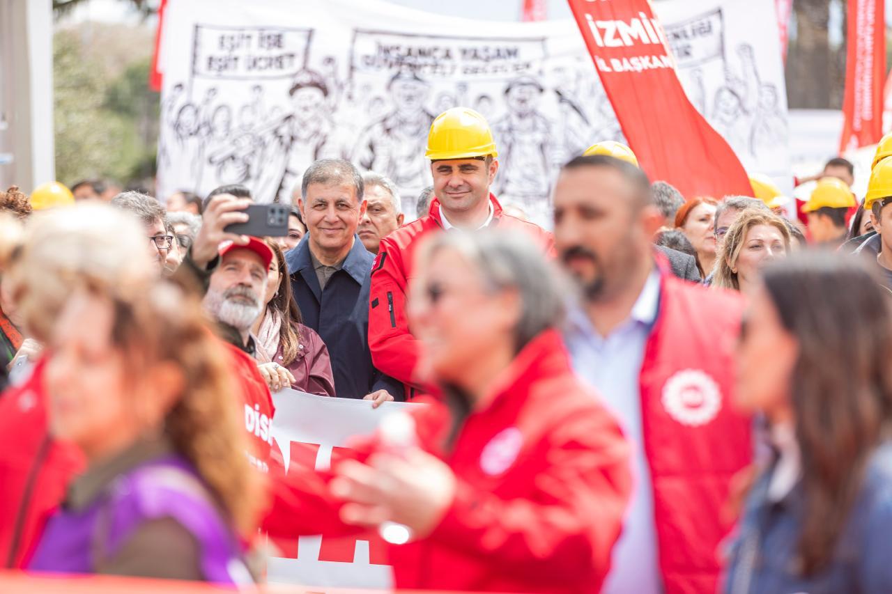 1 Mayıs'ta gerçekte ne oldu? Cemil Tugay sessizliğini bozdu: "Provokasyonu biliyordum, sahneye çıkmama kararını kendim aldım"