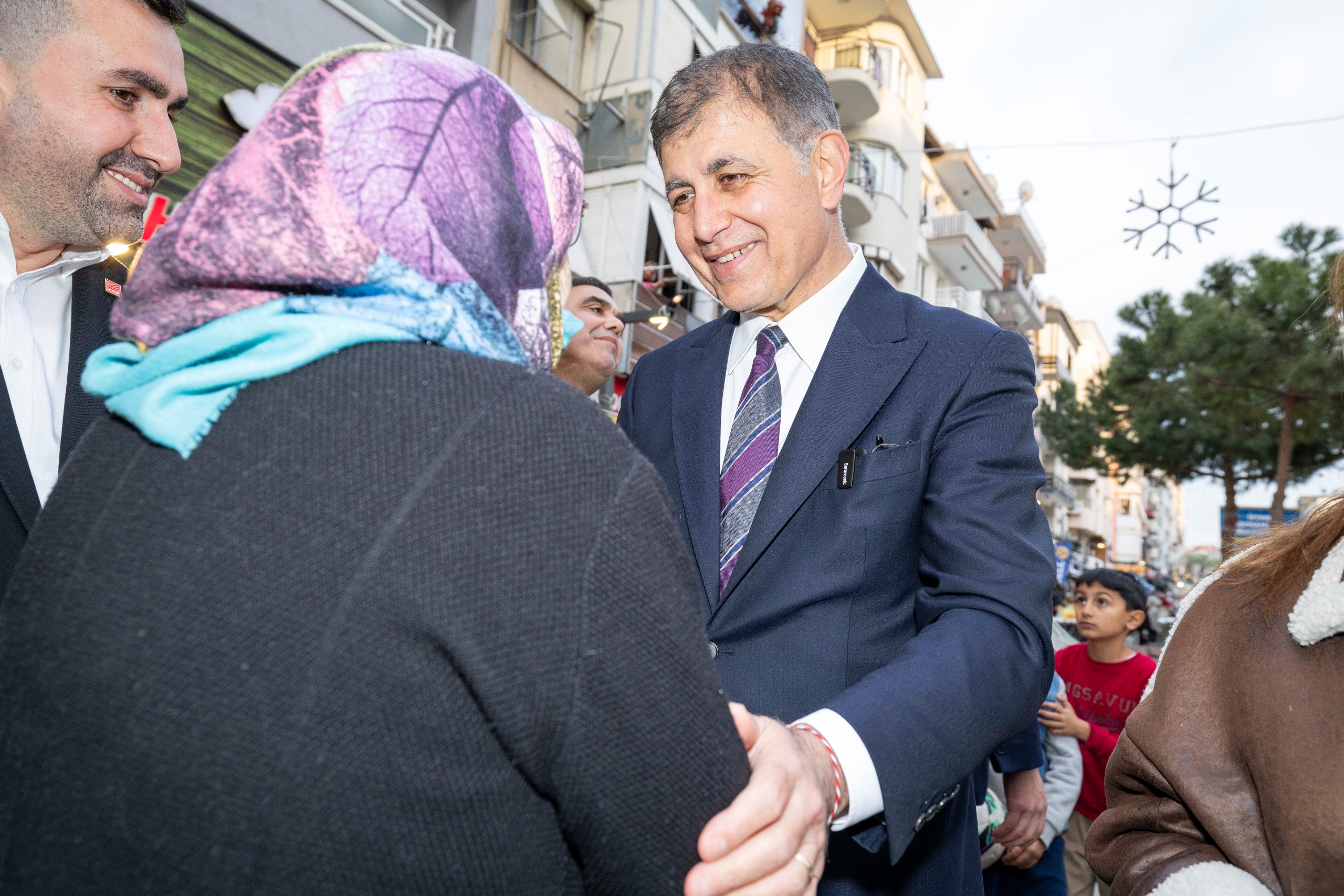 Büyükşehirden 61 bin 416 haneye 'çifte bayram': 92 milyon liralık dev destek kartlarda