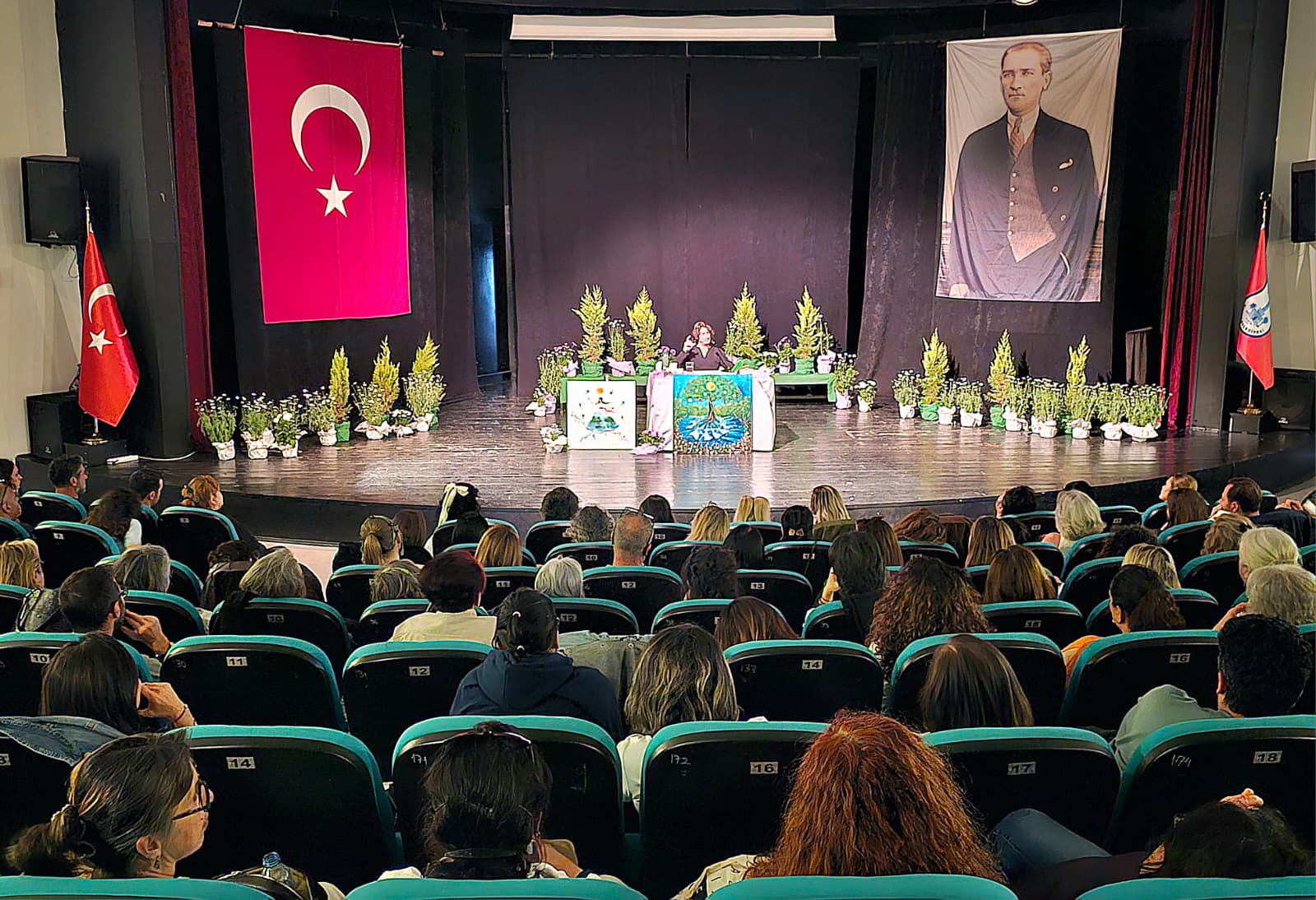 Sayfalardan toprağa: Yazar Çağrı Dörter’in okurları 21 bin fidanla 7 orman kurdu