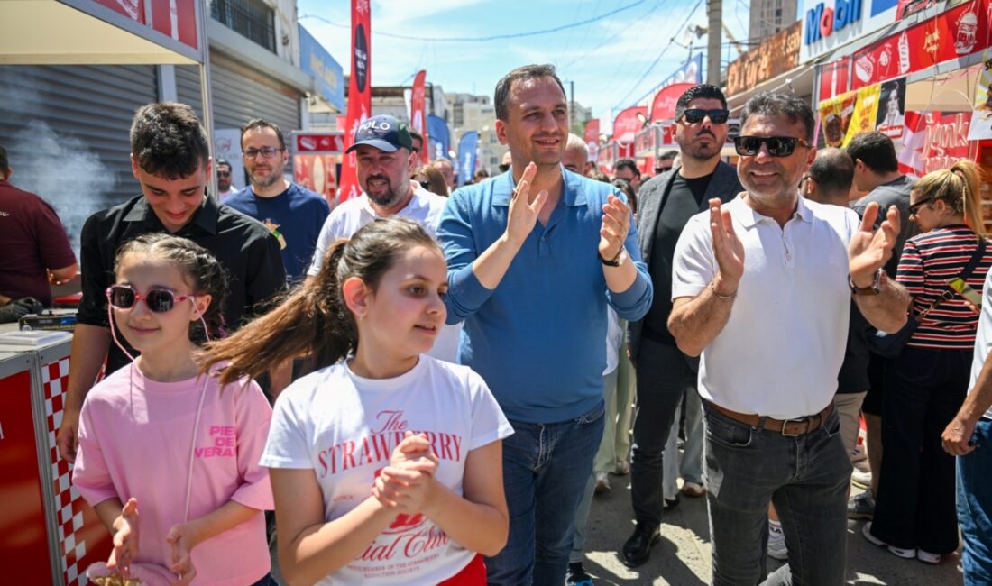 Bornova 3. Sanayi Sitesi’nde ilk kez düzenlenen “Sanayi Street Food