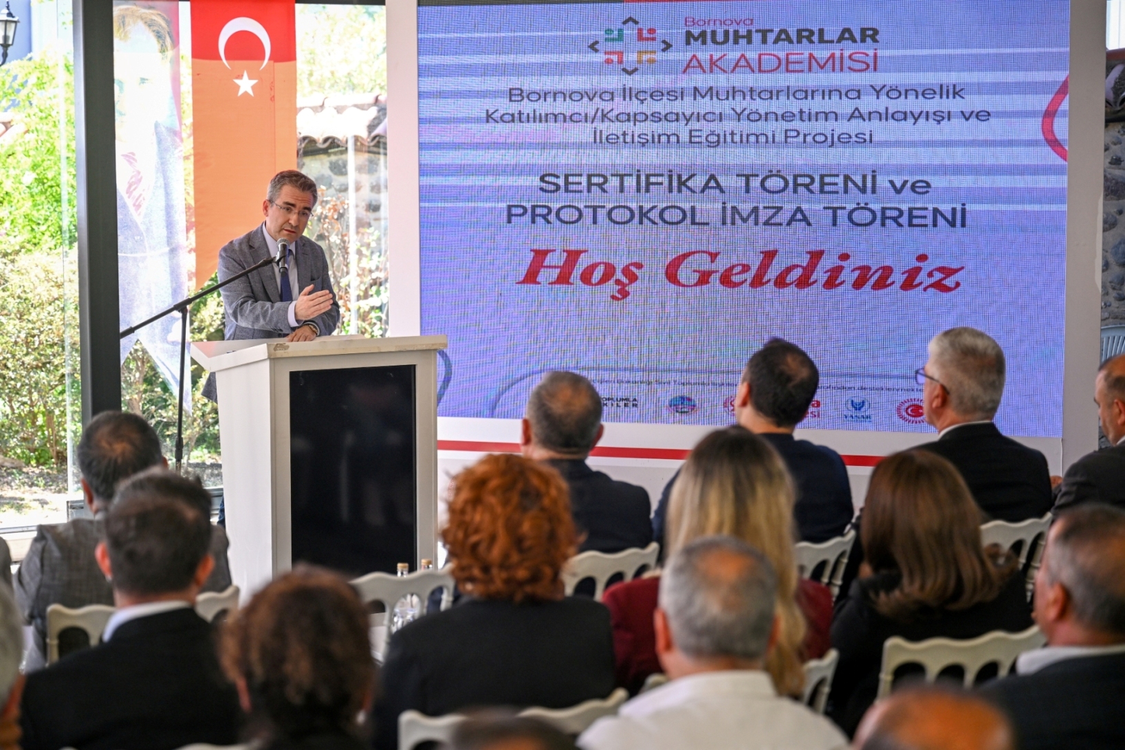 Bornova’da yerelden yükselen güç: Muhtarlar Akademisi’nde mezuniyet heyecanı