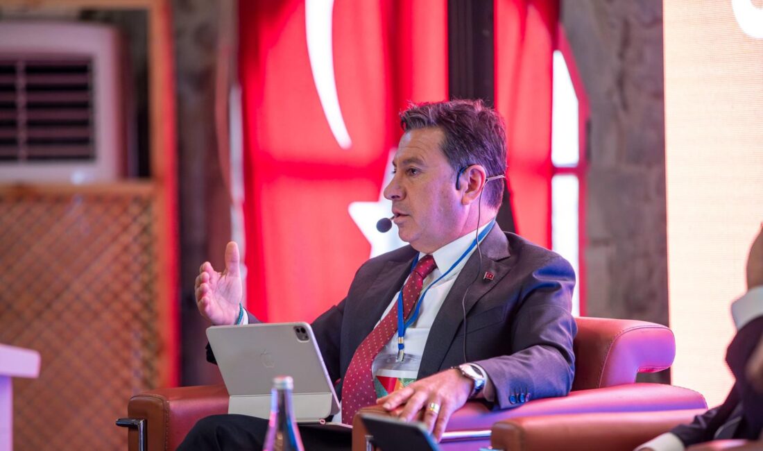 Muğla Büyükşehir Belediye Başkanı Ahmet Aras, yerel yönetimlerin kültür politikalarına