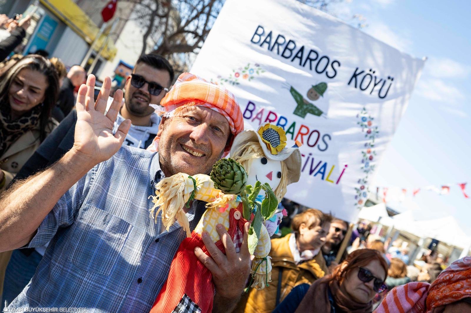 Urla’da 12.'inci Enginar Festivali başladı: 'Arkeoloji ve gastronomiyi buluşturmalıyız'