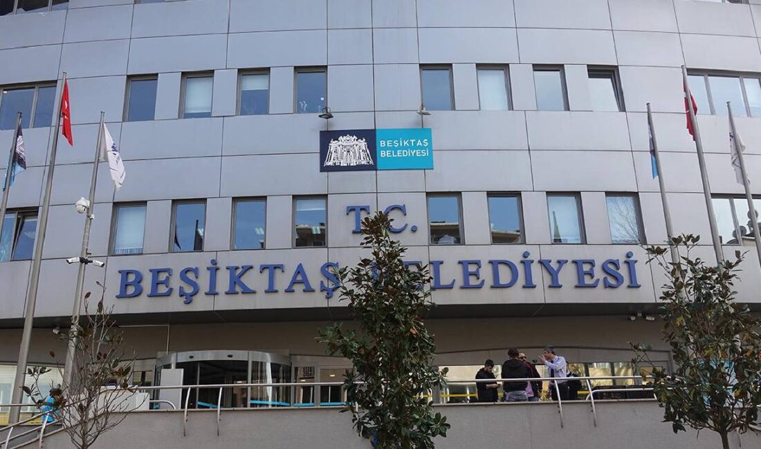 İstanbul Cumhuriyet Başsavcılığı koordinesinde Beşiktaş Belediyesi'ne yönelik düzenlenen operasyonda, aralarında