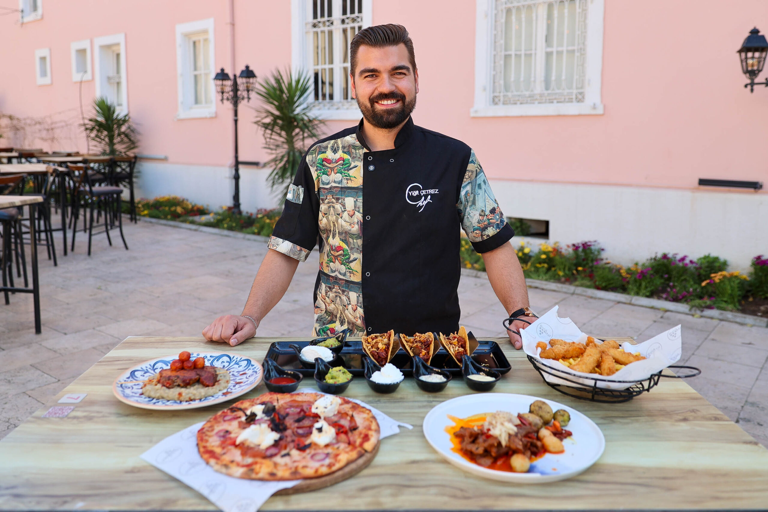 Pembe Köşk’te gastronomi şöleni: Hem tarihi doku hem gurme lezzetler!